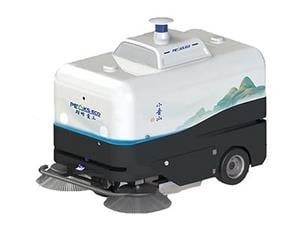 Varredora de rua autônoma